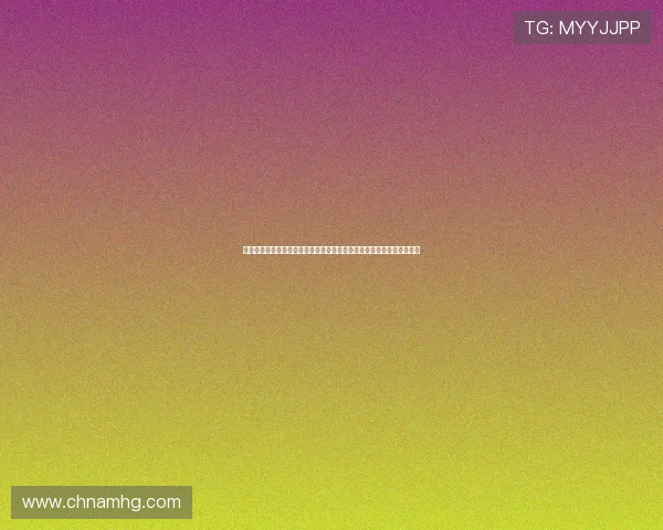 在皇冠中国官网上学习珍珠及宝石的选购指南，成为专业的珠宝搭配达人